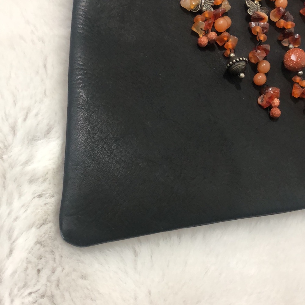 Handcrafted Natural full grain leather beaded purse - Picture 3 of 13